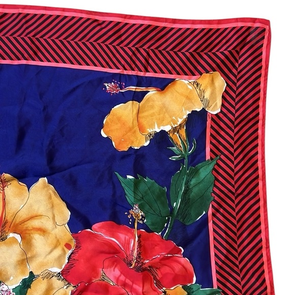 Vera 100% Silk Floral Scarf 30x30 Red/Navy/Yellow Hibiscus Tropical Print Bright - Picture 7 of 13